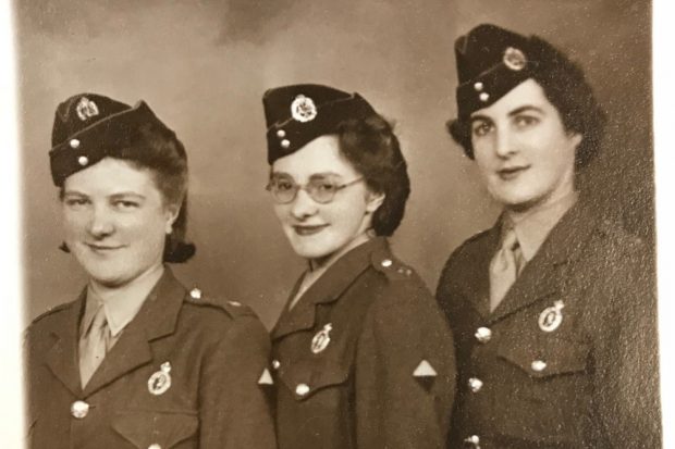 Profile picture of Wendys aunt and two colleagues in their Women's Royal Army Corp uniforms. 